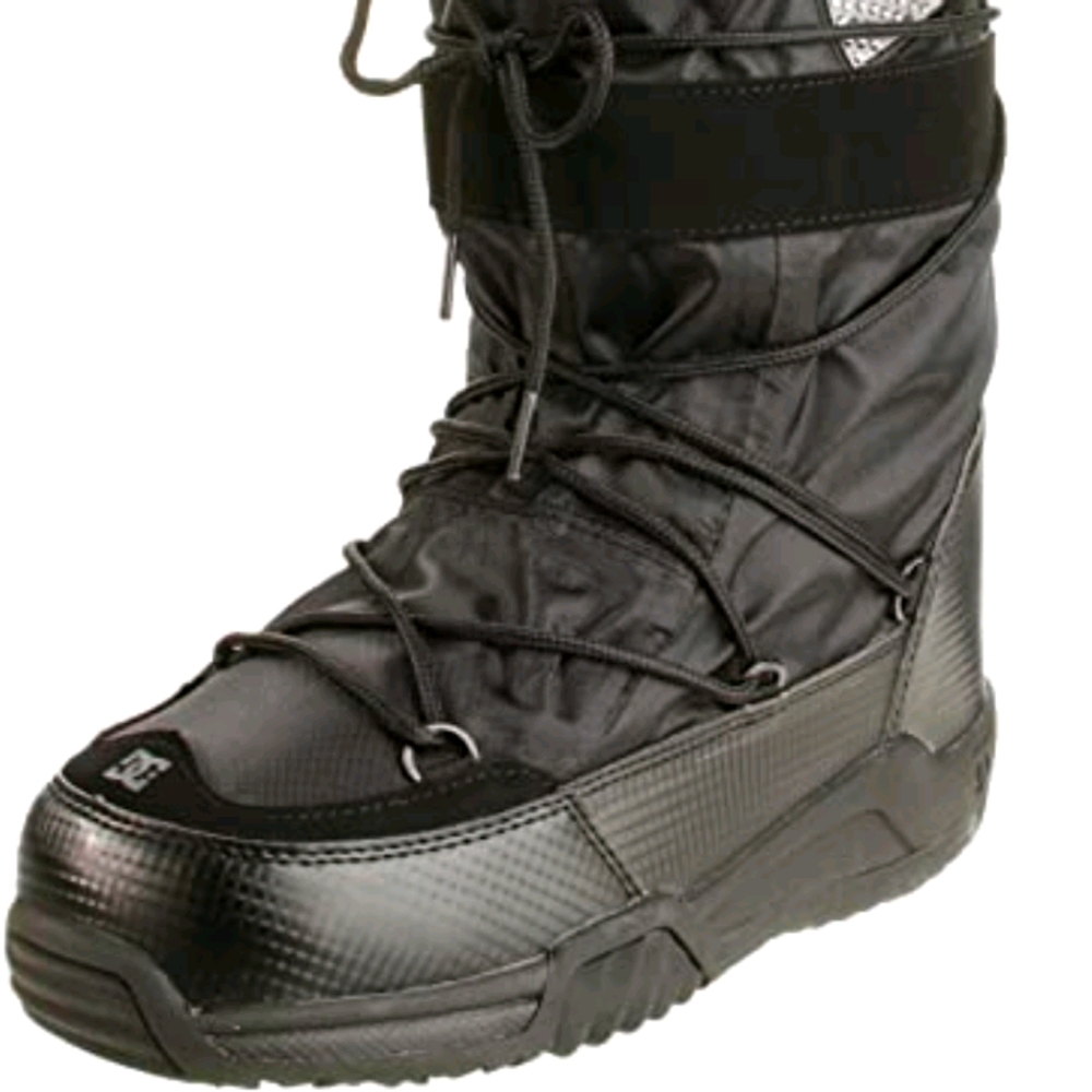 DC Women’s Snow Boots